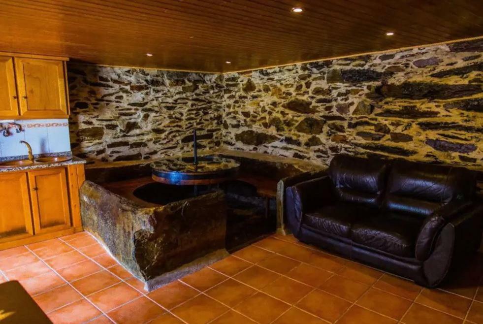 "Casa Do Avo Patricio" Mountain Experience Villa Parada  ภายนอก รูปภาพ