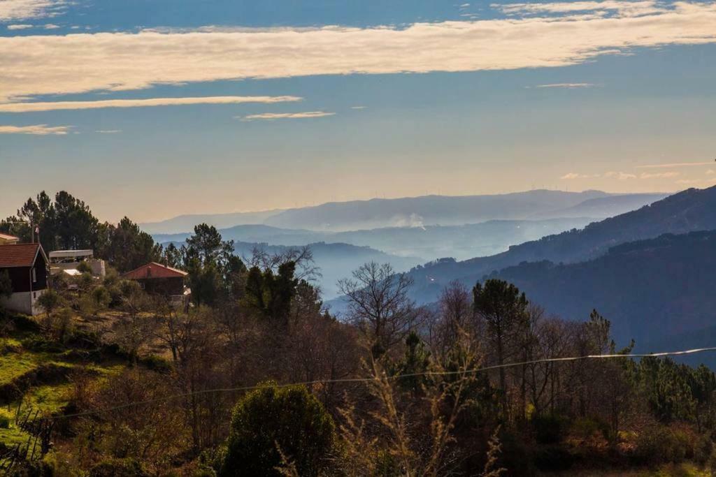 "Casa Do Avo Patricio" Mountain Experience Villa Parada  ภายนอก รูปภาพ